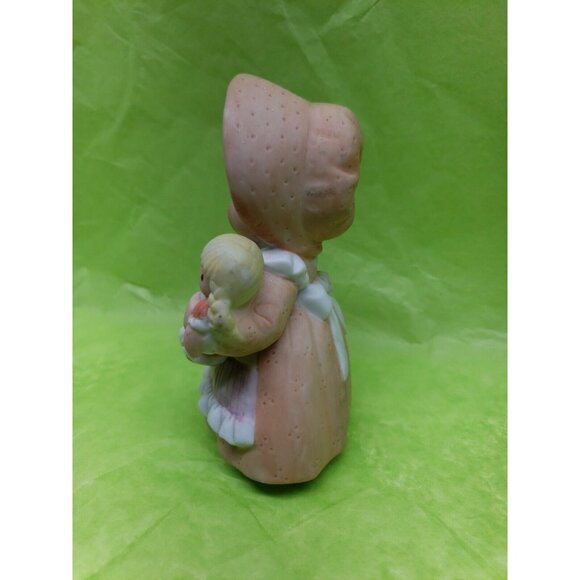 Vtg Homco Home Interiors Girl w/Doll Porcelain Figurine #1403 Patchwork Dress - Picture 2 of 5